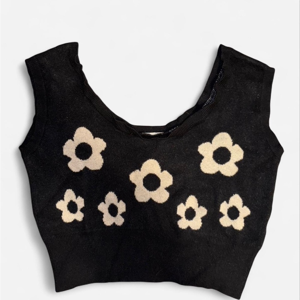 Women’s B/W Flower Tank Top